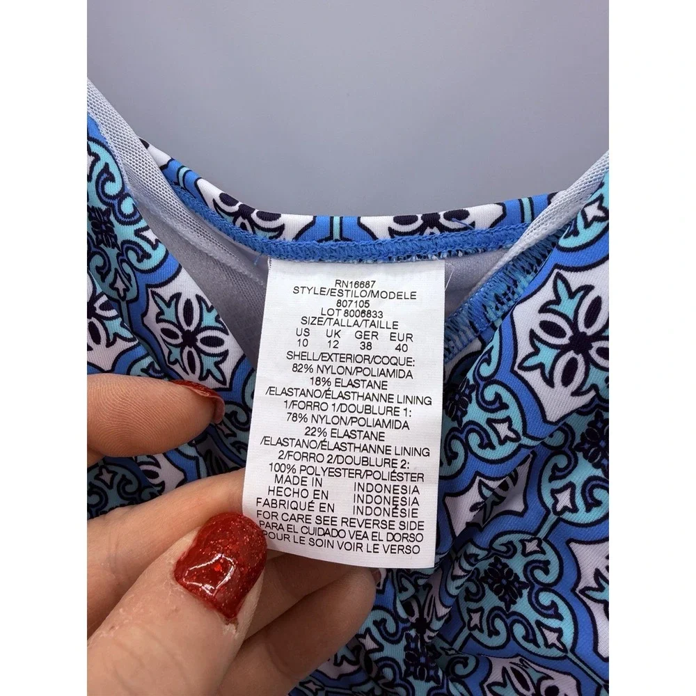 Swim Solutions Womens Size 10 Surplice Tummy-Control One-Piece Swimsuit $86 046 - Picture 8 of 10